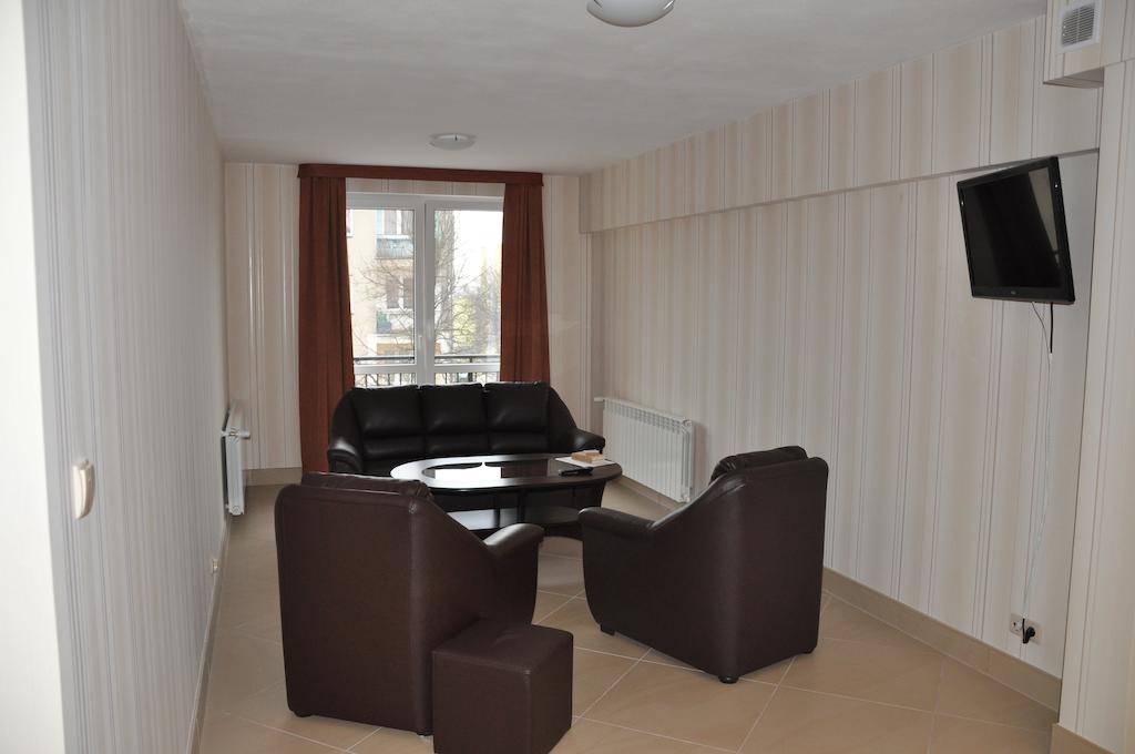 Villa Eden - Noclegi Restauracja Spa Suwałki Buitenkant foto